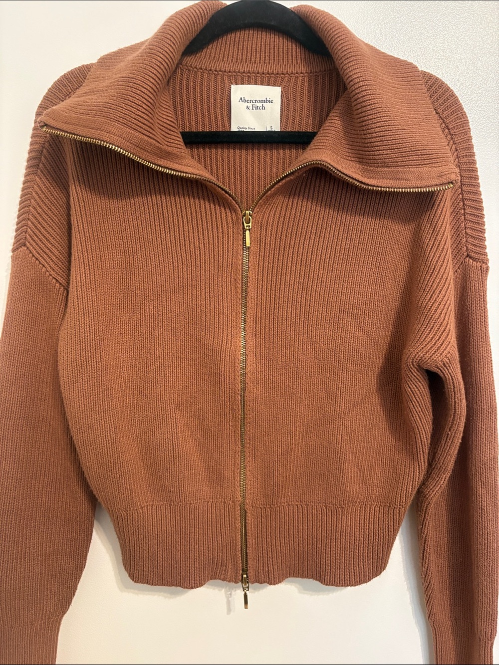Abercrombie & Fitch Rust-Brown Zip Front Knit Jacket - Picture 6 of 6